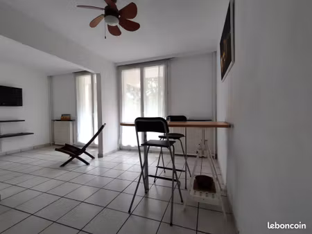 appartement t2 de 50 m² meublé