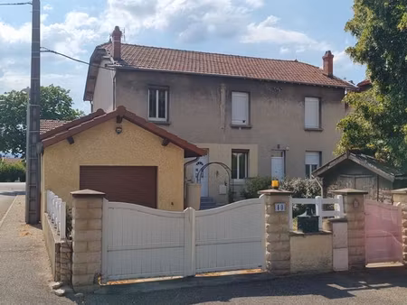maison quartier des cités