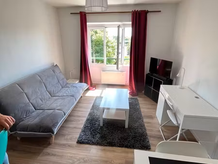 appartement 27m2 entièrement meublé et rénové  proximité utc et escom