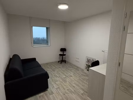 à louer – studio meublé de 24m² – résidence étudiante – strasbourg centre
