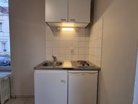 studio 1 pièce 18 m²