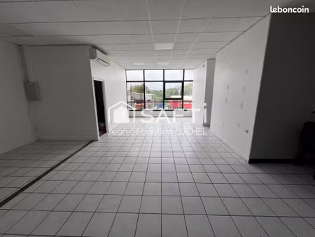 local commercial 88 m² le lamentin
