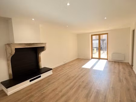 maison t4 duplex 110 m² - terrasse - 2 parkings - disponible immédiatement