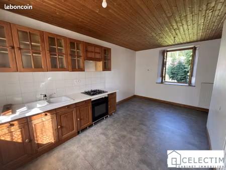 duplex 5 pièces 85 m²