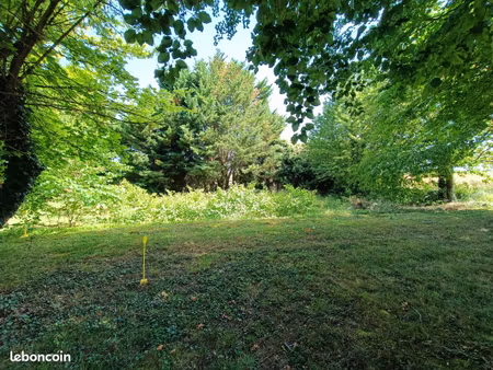 terrain à bâtir viabilisé 780 m2 broindon