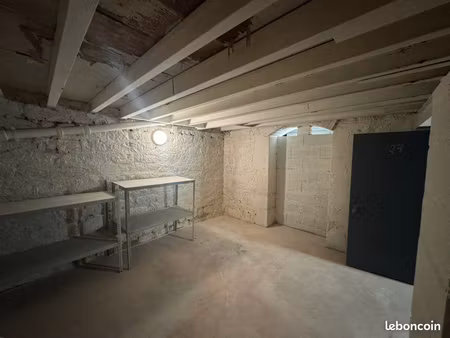 location cave 11m2