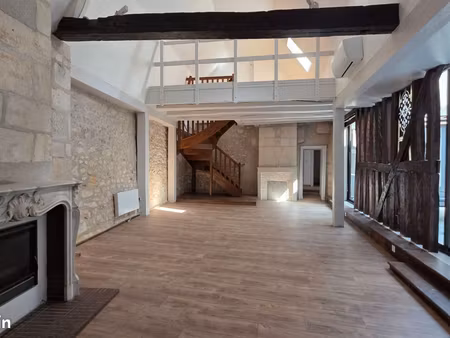 appartement 3 pièces 120 m²