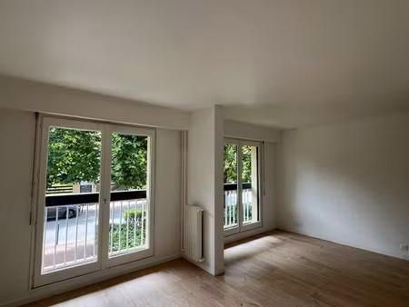 grand studio rueil-malmaison
