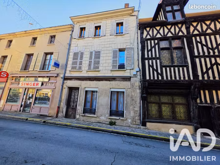 immeuble 200 m² gallardon