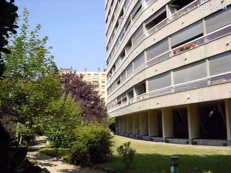 1p+c 35m2  vue panoramique - chauffage et eau + parking inclus