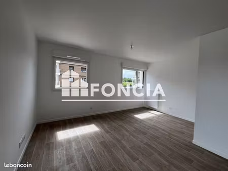 appartement 3 pièces 65 m²