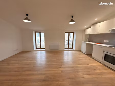 appartement 3 pièces 50 m²