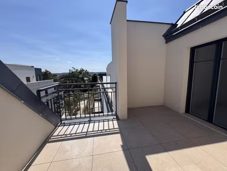 appartement 4 pièces 110 m²