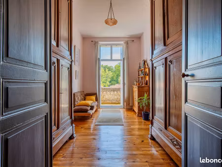maison 16 pièces 539 m²