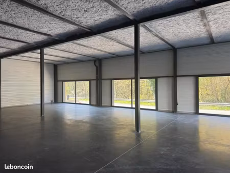 bureaux 380 m²