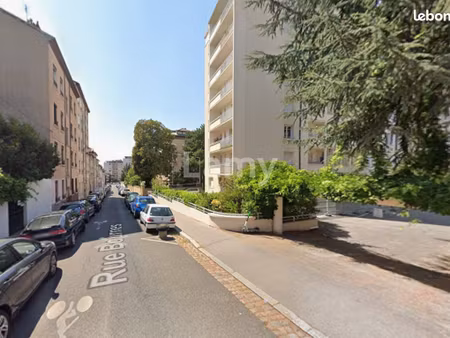 garage/box 5 m² lyon