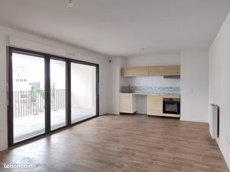 appartement t3 de 68 m² bordeaux