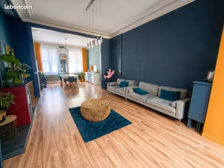 maison de ville 5 pièces 180 m²