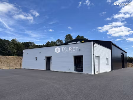 local 399 m² aizenay