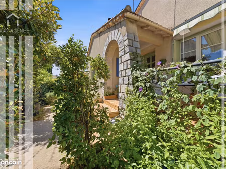 maison de ville 6 pièces 111 m²