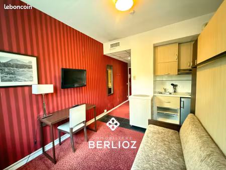studio 1 pièce 19 m²