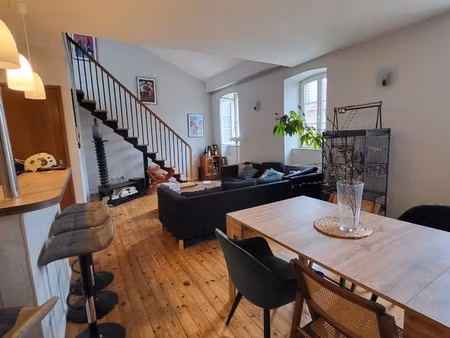 appartement lumineux  de beaux volumes pour un cadre de vie idéal