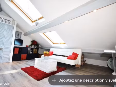 saint-raphael triangle d'or : location appartement type t2 climatisé et traversant