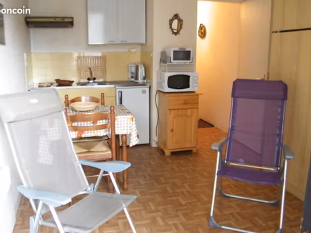 vend studio à bagnères de luchon