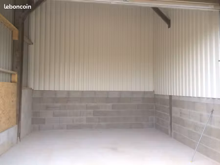 location box / garage / stockage
