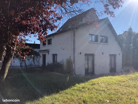 belle maison 5p avec jardin