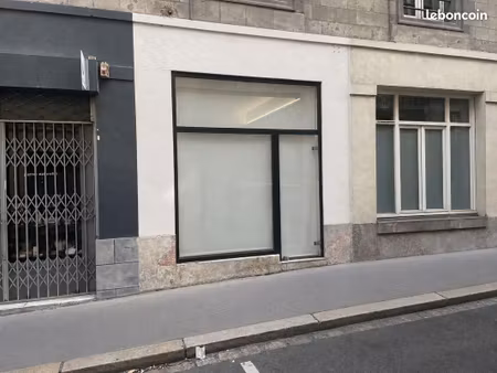 local commercial 38 m²