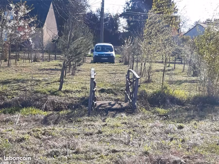 vend terrain de loisirs de 1740m2 à lailly en val