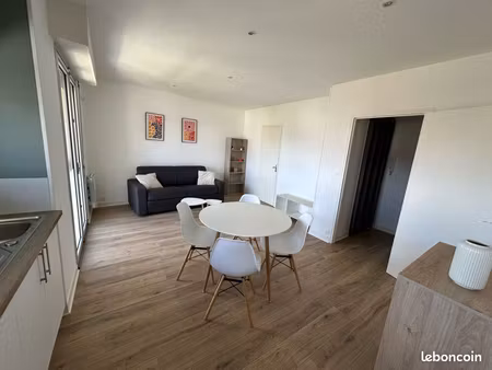 studio meublé
