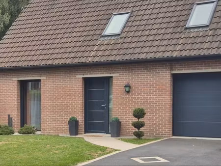 maison individuelle + box 1 cheval