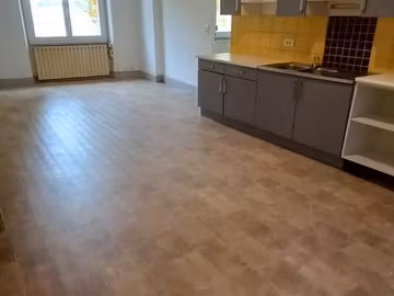 appartement f3 de 92 m² à louer - jussey