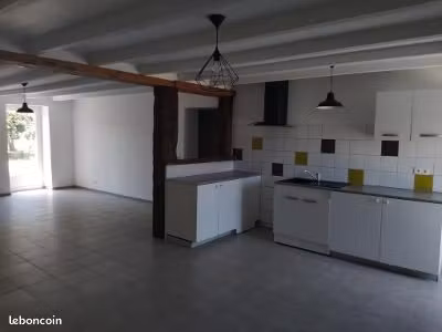 maison 3 pièces 85m²