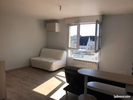 studio meublé