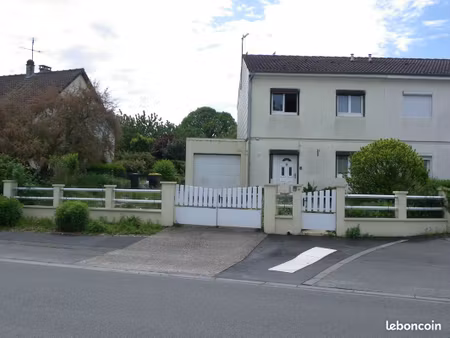 maison semi-indépendante 6 pièces terrain 300m2