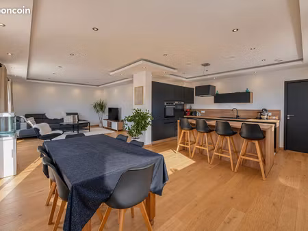 maison 6 pièces 152 m²