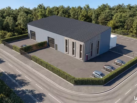 local 345 m² le plessis grammoire