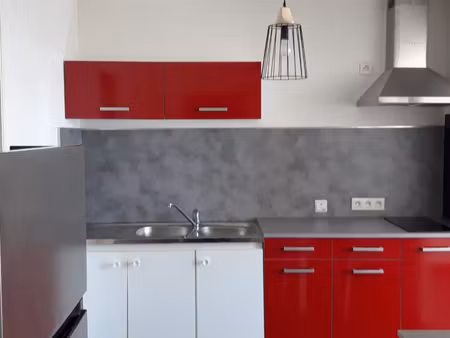 t2 meublé à louer