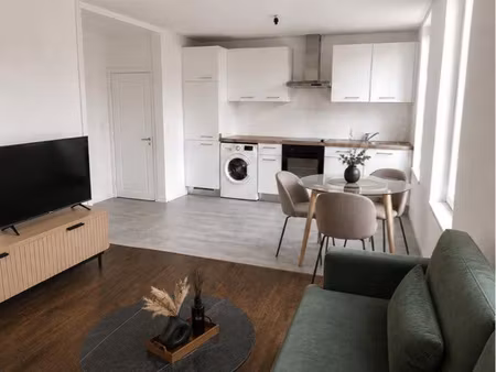appartement 2 pièces meublé 1er étage