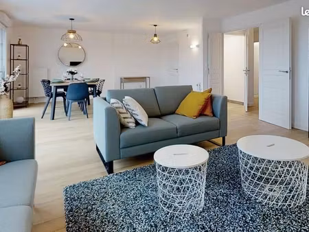 appartement - 4 pièces - arras centre à 15 min en transports de la gare sncf
