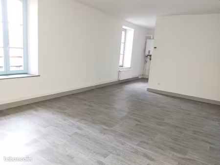 maison 3 pièces 104 m²