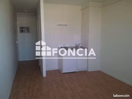 studio 1 pièce 19 m²