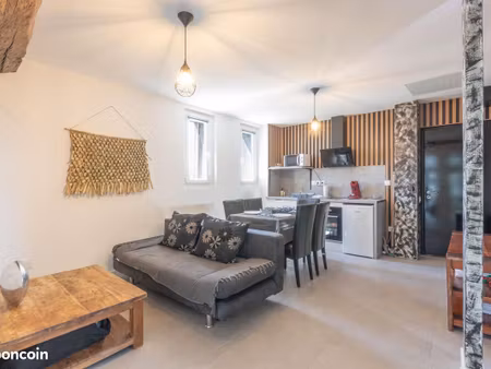 appartement entièrement meublé