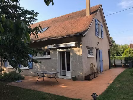 maison 6 pièces 145 m²