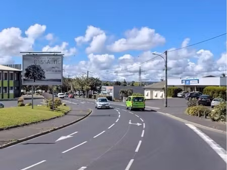 à louer cellule commercial