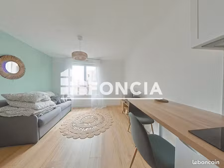 studio 1 pièce 19 m²