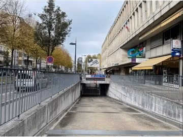place de parking sous-terrain